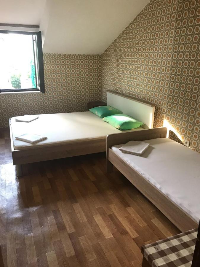 Big 4-Bedroom Apartment Perica, Podstrana Esterno foto