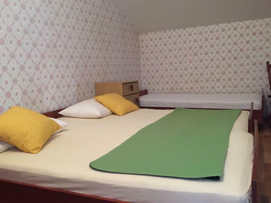 Big 4-Bedroom Apartment Perica, Podstrana Esterno foto