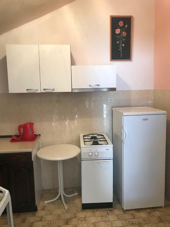 Big 4-Bedroom Apartment Perica, Podstrana Esterno foto